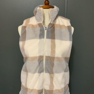 Katydid Plush SOFT Plaid Vest sz Small